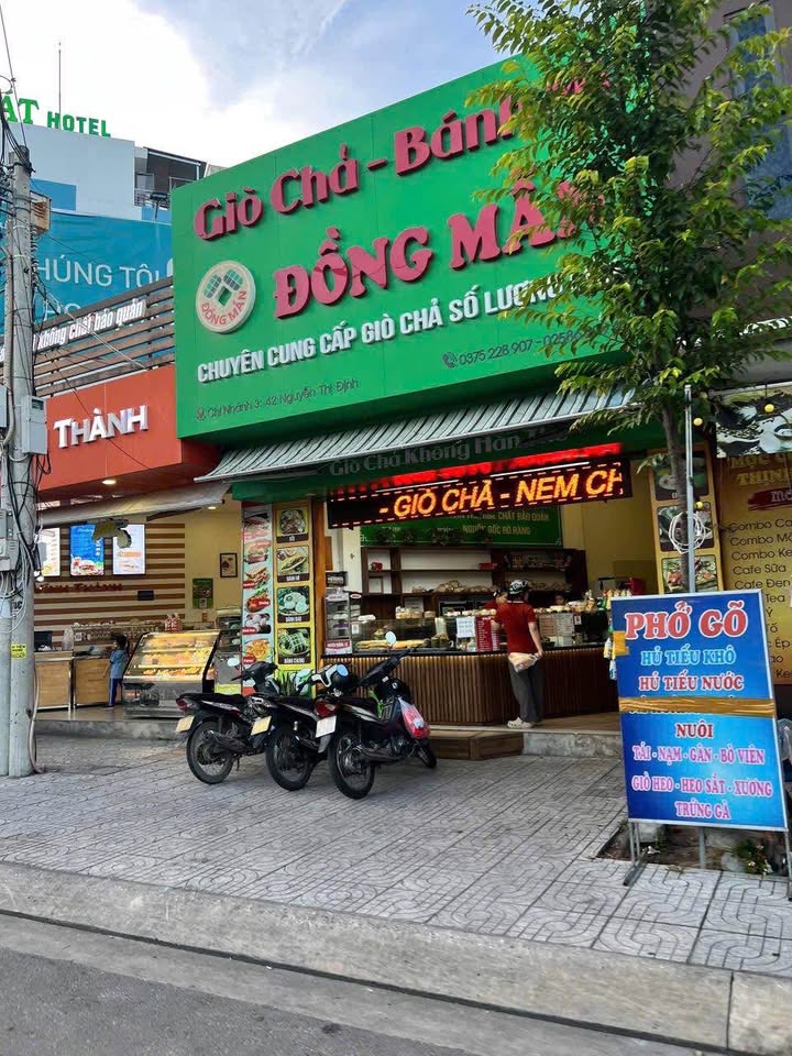 Mặt bằng 40m² ngay vòng xoay Nguyễn Thị Định, Nha Trang - Giá thuê 15 triệu/tháng