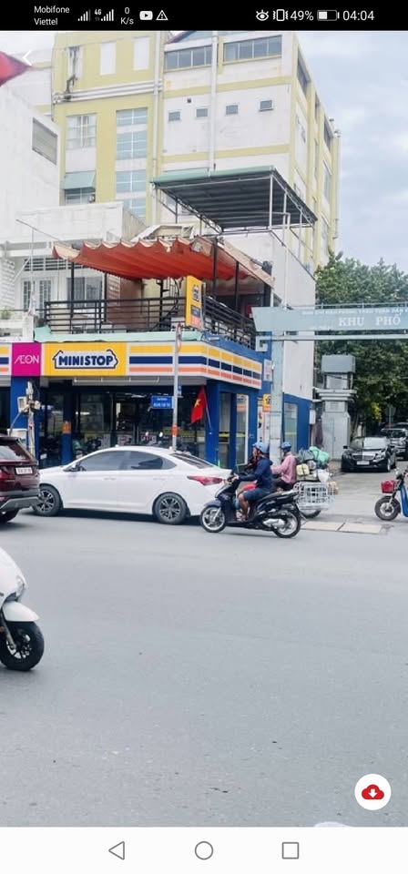 Nhà mặt tiền đường Hoàng Văn Thụ, Phường 4, Quận Tân Bình, Thành phố Hồ Chí Minh