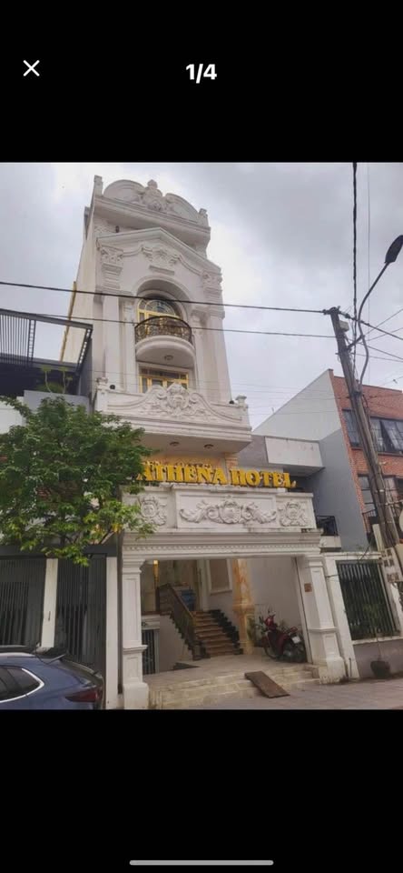 Tọa lạc tại khu đô thị Bàu Vá sầm uất, thành phố Huế