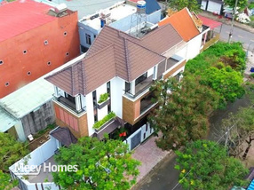 Biệt thự góc 2 mặt tiền đối diện công viên, kinh doanh đỉnh cao 6 tỷ