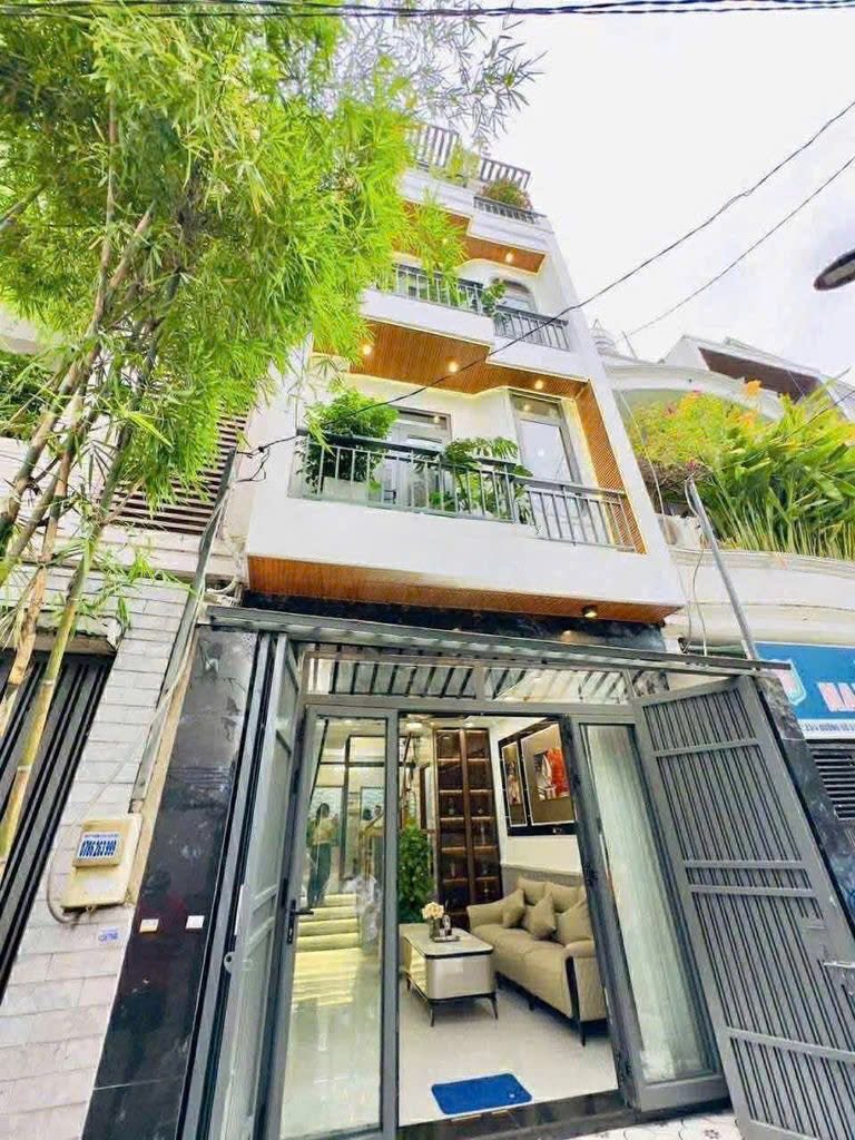 Siêu phẩm nhà cho thuê Gò Vấp - không gian rộng rãi, nội thất sang xịn chỉ 17 triệu/tháng