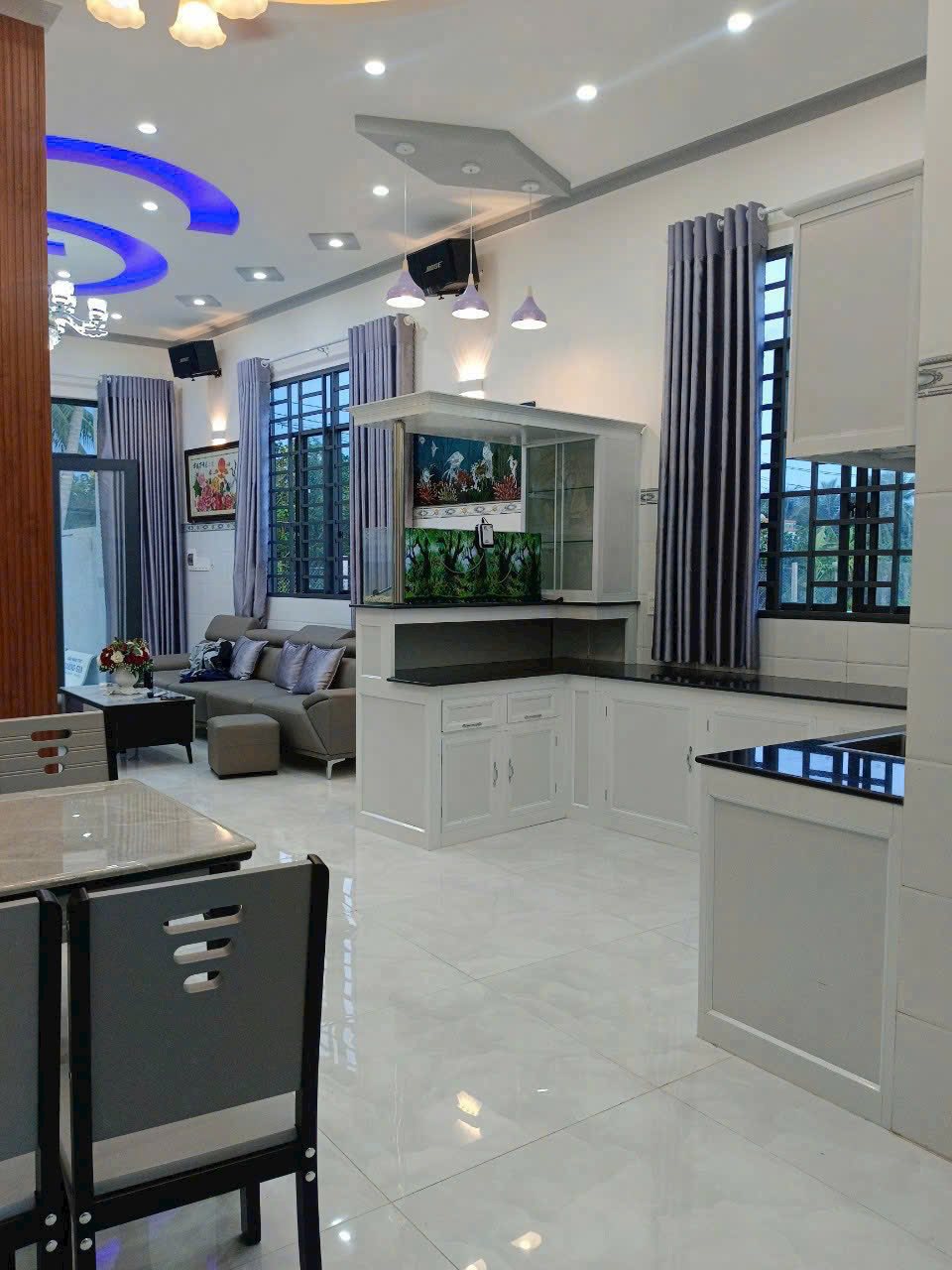 Cần bán gấp căn nhà đẹp thiết kế hiện đại, mới 100% tại Phú An Hòa, Châu Thành