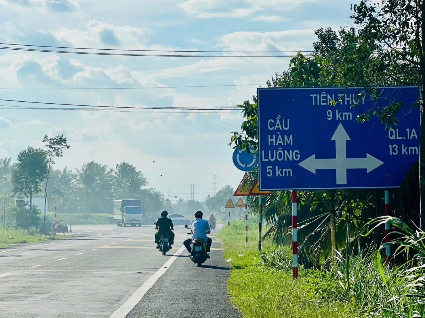 Bán nhà và đất mặt tiền Sơn Đông, Bến Tre