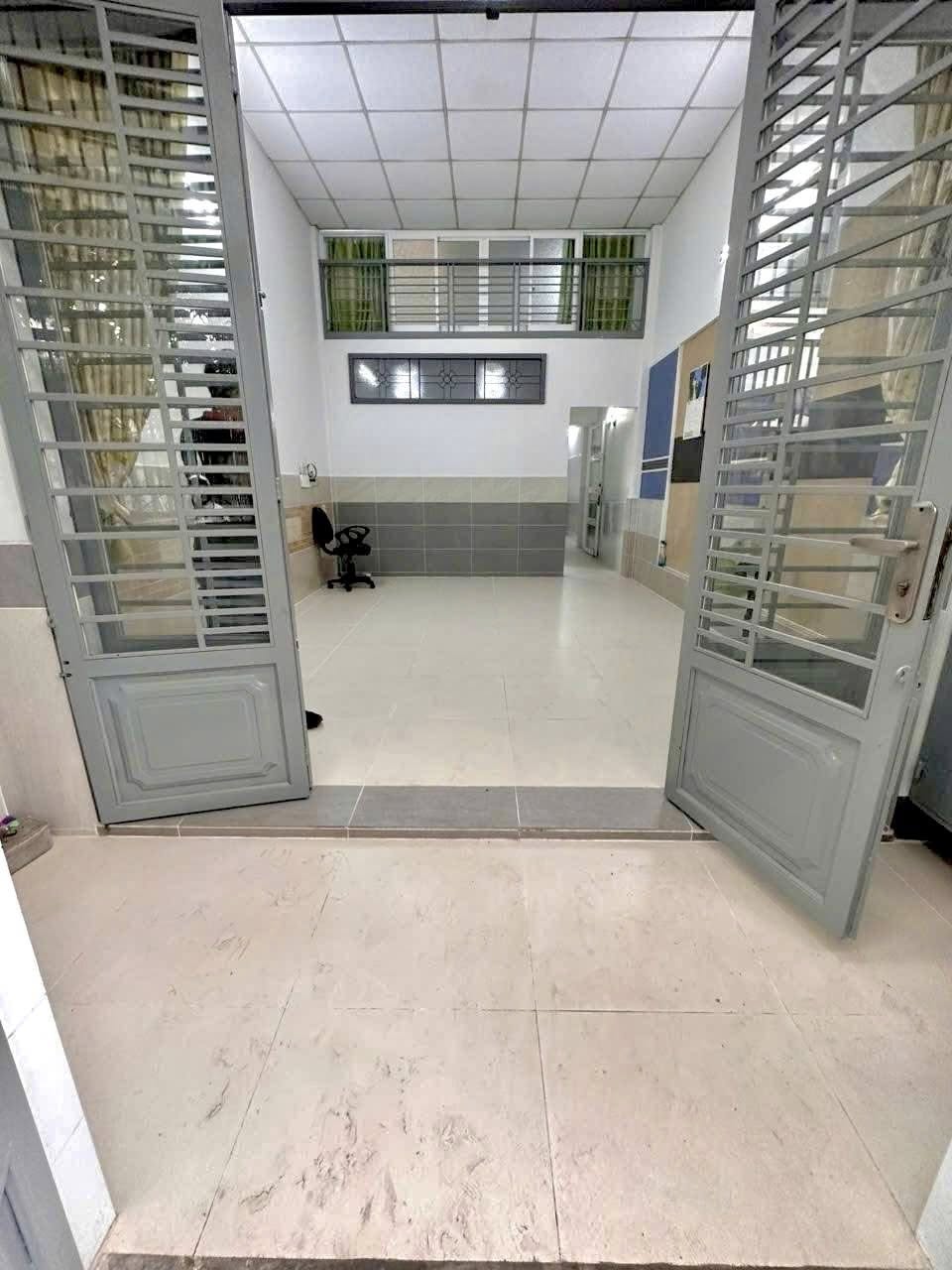 Nhà 3 ngủ trung tâm Bình Thạnh - Giá 15 triệu/tháng, hẻm xe hơi, kinh doanh online