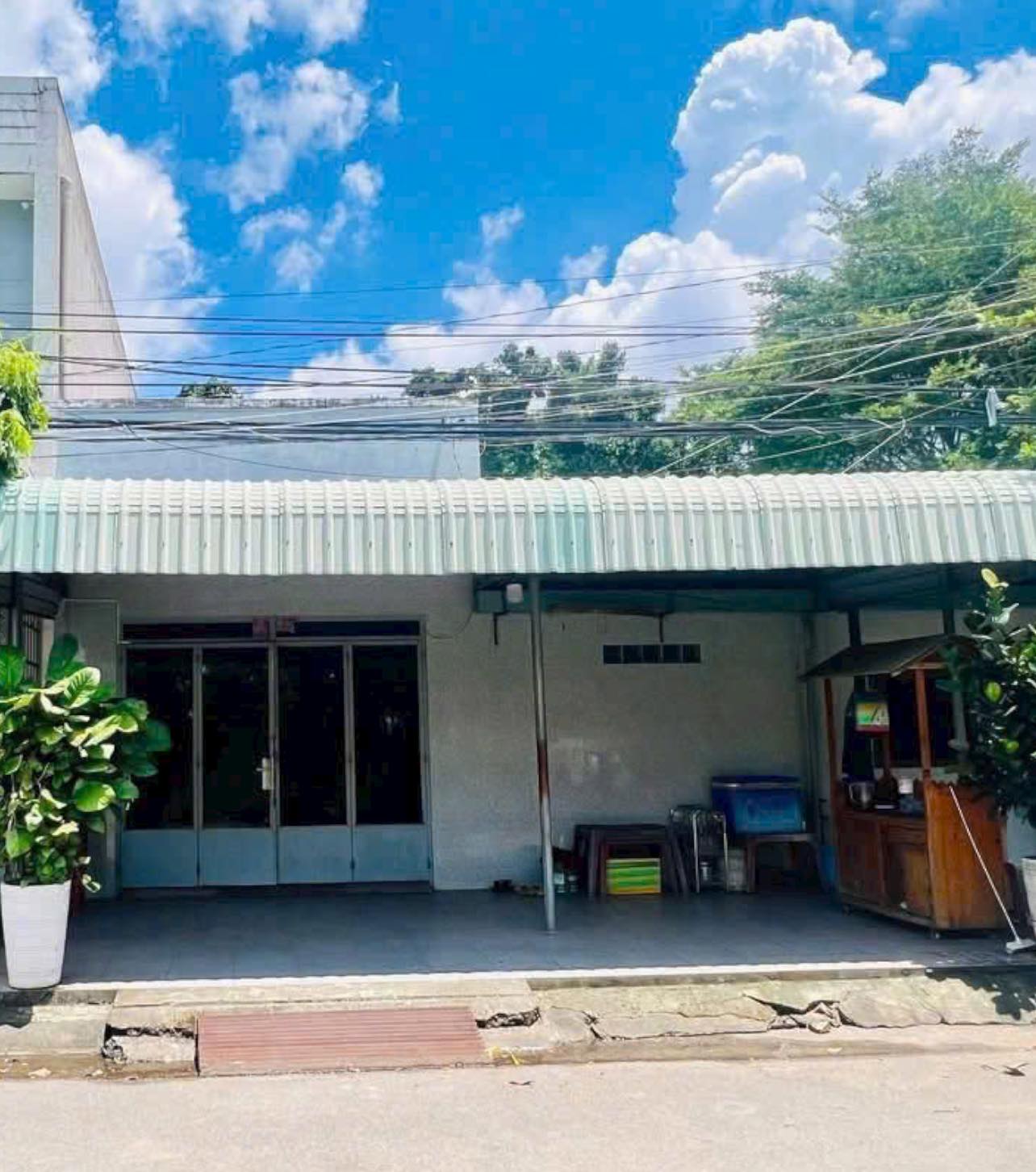 Nhà cấp 4 cổ kính, nở hậu tài lộc gần Quốc Lộ 51