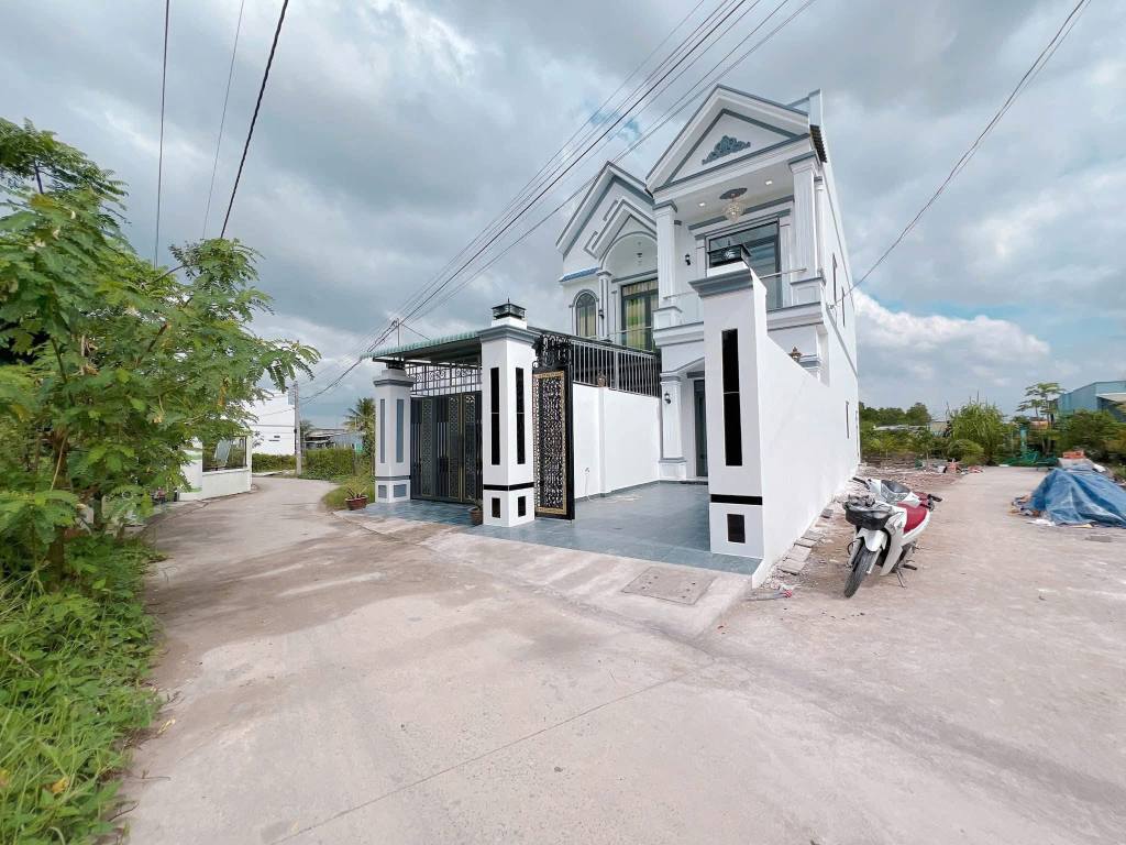 Nhà tọa lạc tại xã Mỹ Lộc, huyện Cần Giuộc, tỉnh Long An