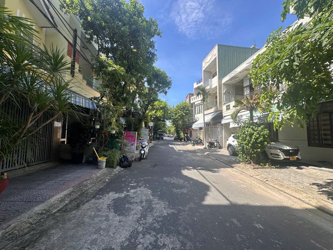 Nhà trọ góc 2 mặt tiền, full phòng, dòng tiền 35-40 củ/tháng