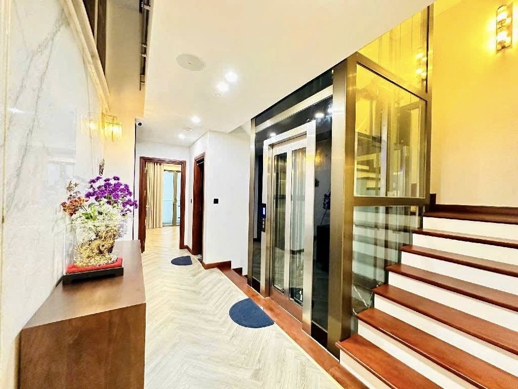 Chào mừng quý vị đến với thiên đường ánh sáng tọa lạc tại vị trí đắc địa bậc nhất