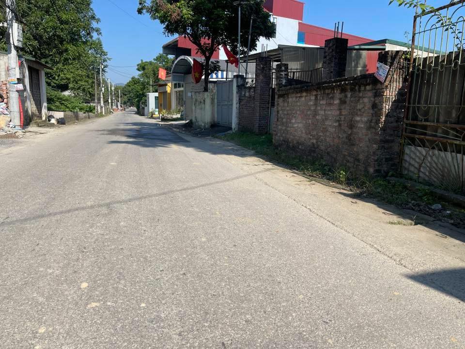 Siêu phẩm mặt đường áp phan, tổ 4 Tân Mai, Xuân Mai, Hà Nội đang chờ chủ nhân mới
