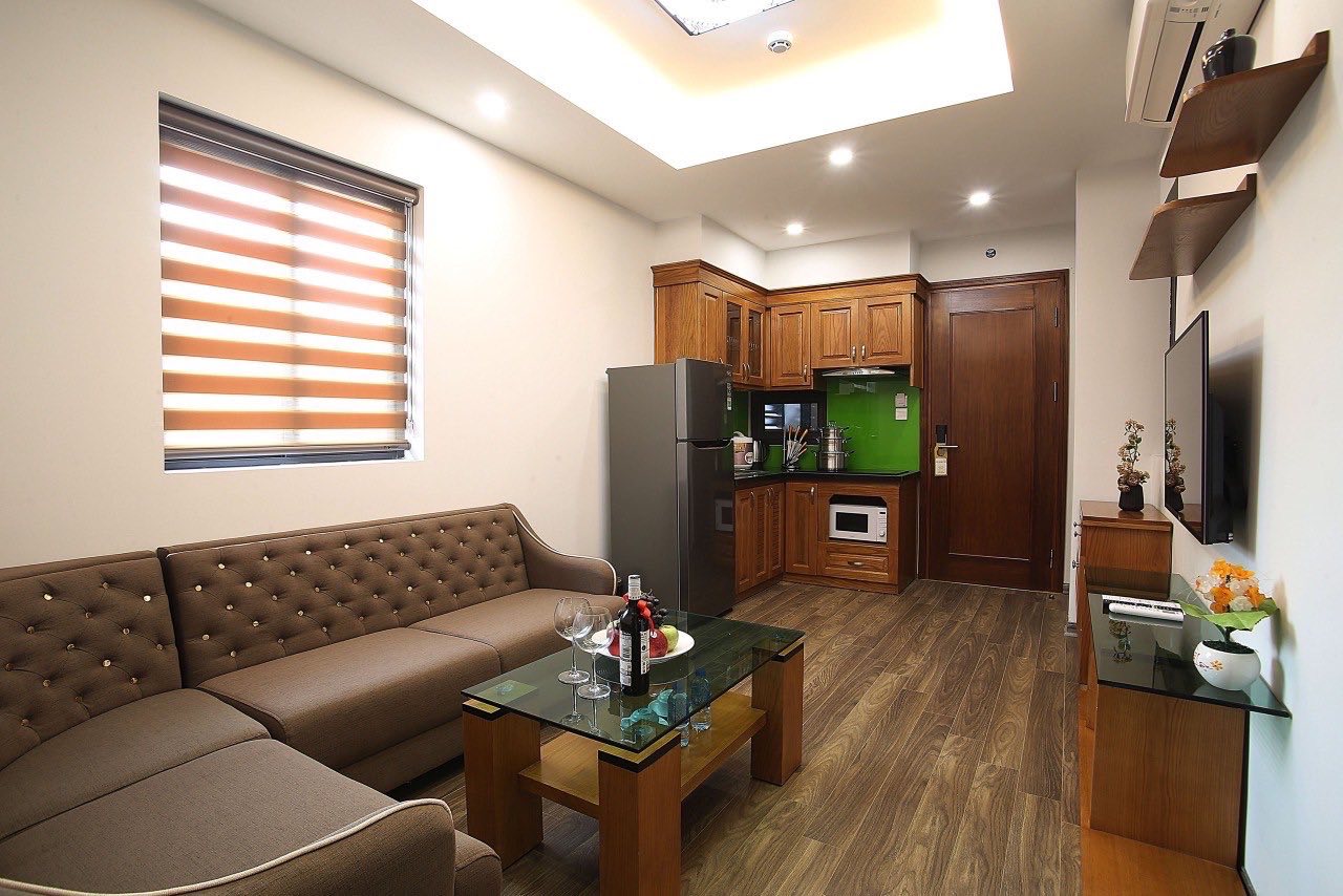 Choáng ngợp căn hộ 50m2 đầy đủ nội thất, ô tô đỗ cửa tại Cầu Giấy