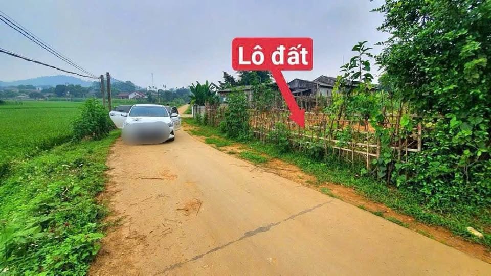 Đất vàng Phú Thọ view đẹp, đường rộng, sổ đỏ vuông vắn