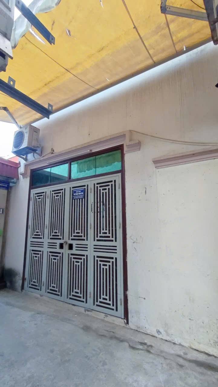 Nhà Hà Đông 45m2, ô tô đỗ gần, sổ đỏ sẵn sàng