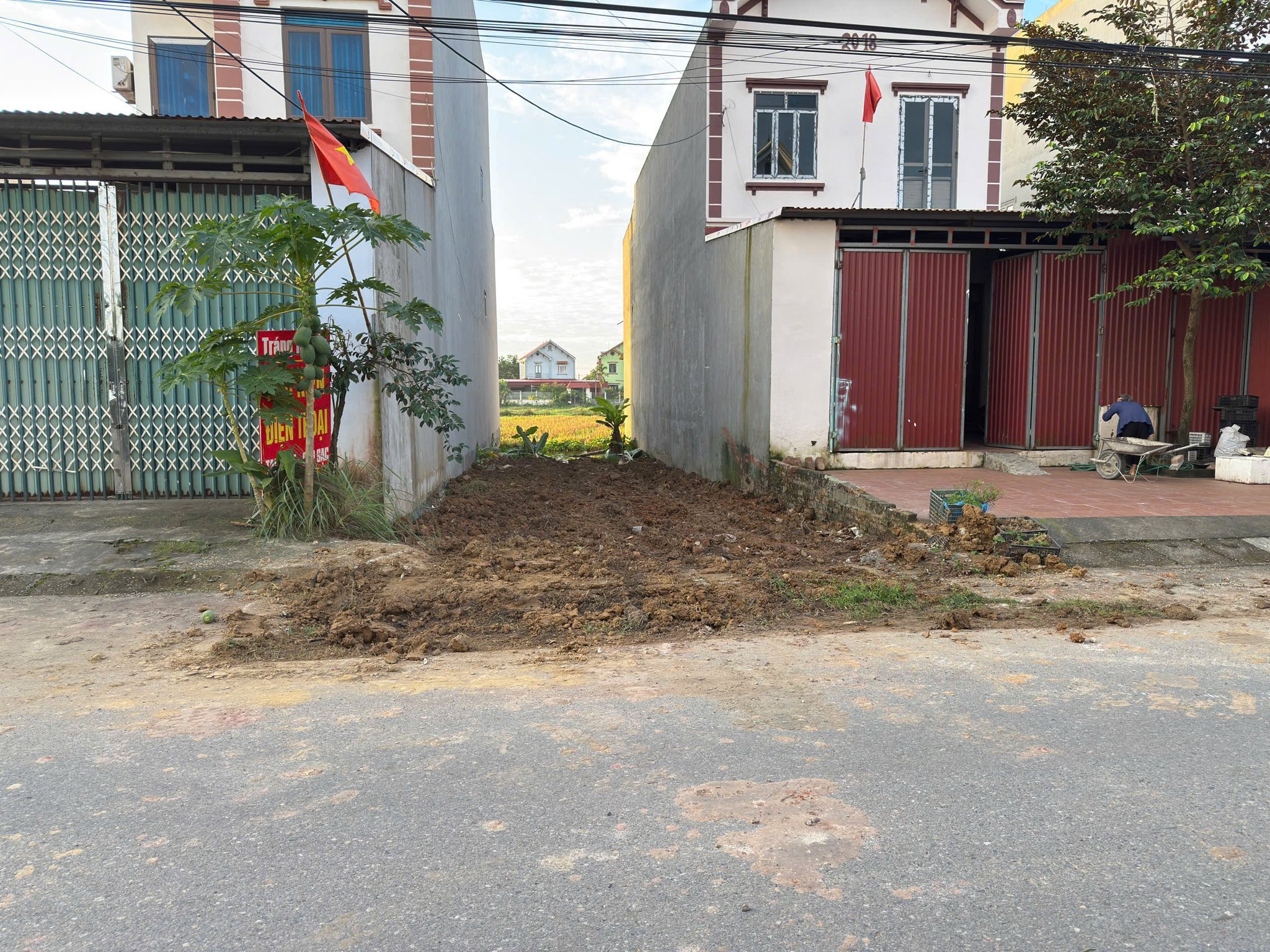 Siêu phẩm 93m2 đất nền đang chờ chủ mới đây ạ