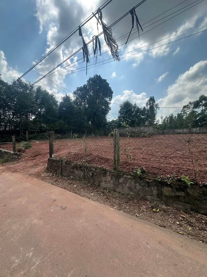 Lô góc 2 mặt tiền tại Huế, 133,8m2, hướng Đông Bắc