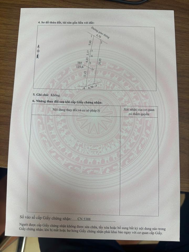 Ngôi nhà hai tầng khang trang, tọa lạc tại phường Vân Phú, Phú Thọ, đang chờ đón chủ nhân mới