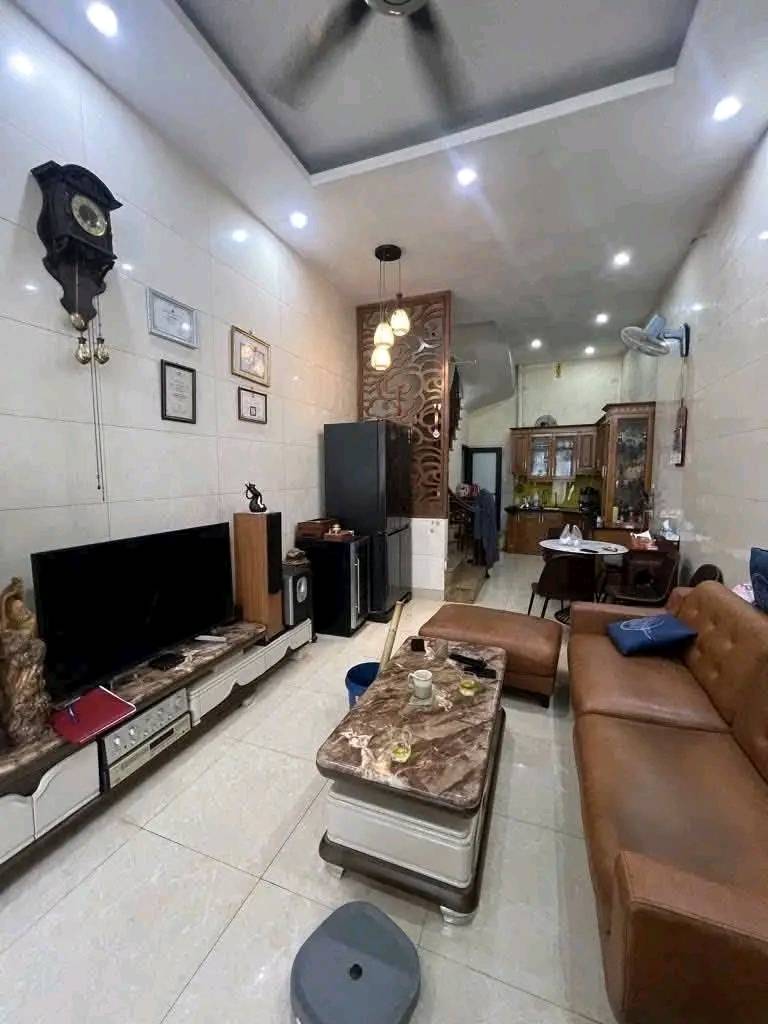 Cơ hội sở hữu ngay một căn nhà riêng ấm cúng tại Tả Thanh Oai, Hà Nội với diện tích 37m²