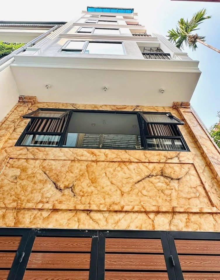 Tòa căn hộ dịch vụ cao cấp tọa lạc tại vị trí đắc địa trên phố Kim Mã, Ba Đình, Hà Nội