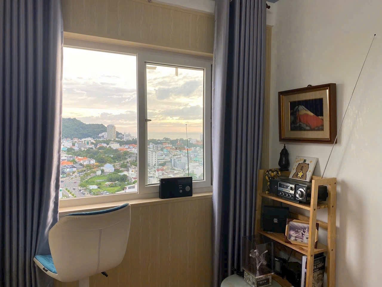 Căn hộ 75m² 2 phòng ngủ trung tâm Vũng Tàu, full nội thất, giá chốt 2.67 tỷ