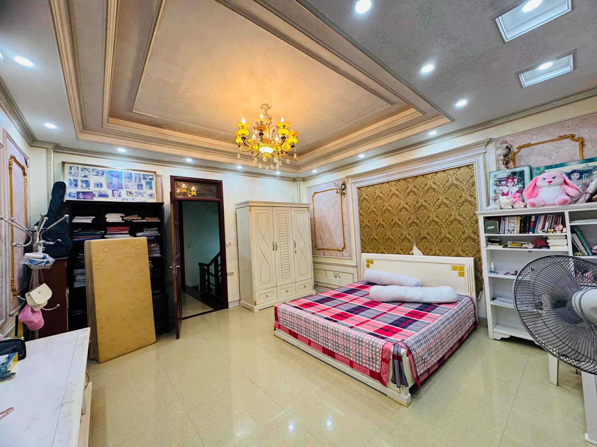 Chào mừng bạn đến với cơ hội sở hữu ngay căn nhà phố mơ ước tại trung tâm phường An Hưng, Thanh Hóa