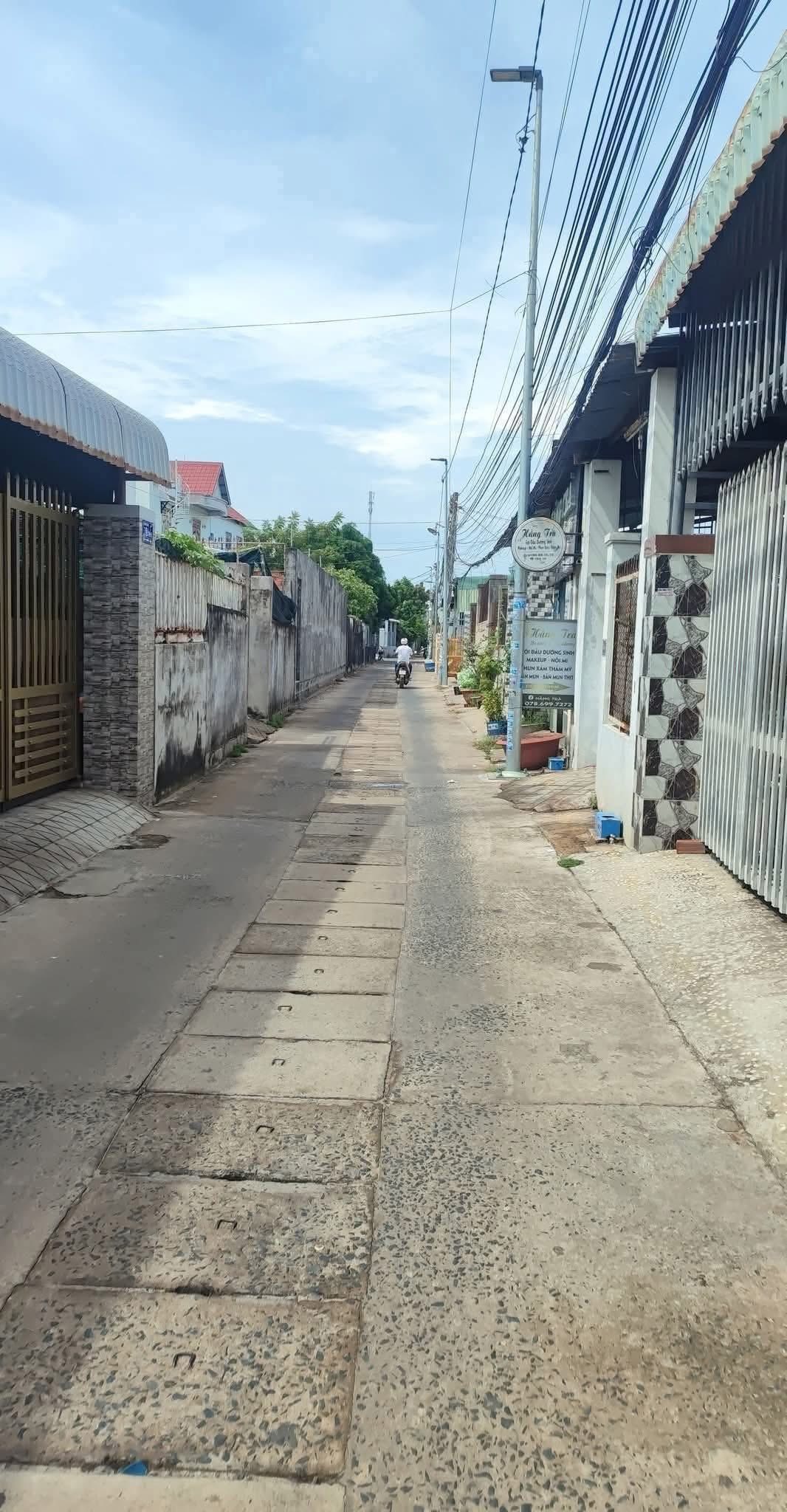 Bán gấp dãy trọ 11 phòng gần Nhà thờ Phước Lâm, Long Điền - giá hời chỉ 2.5 tỷ