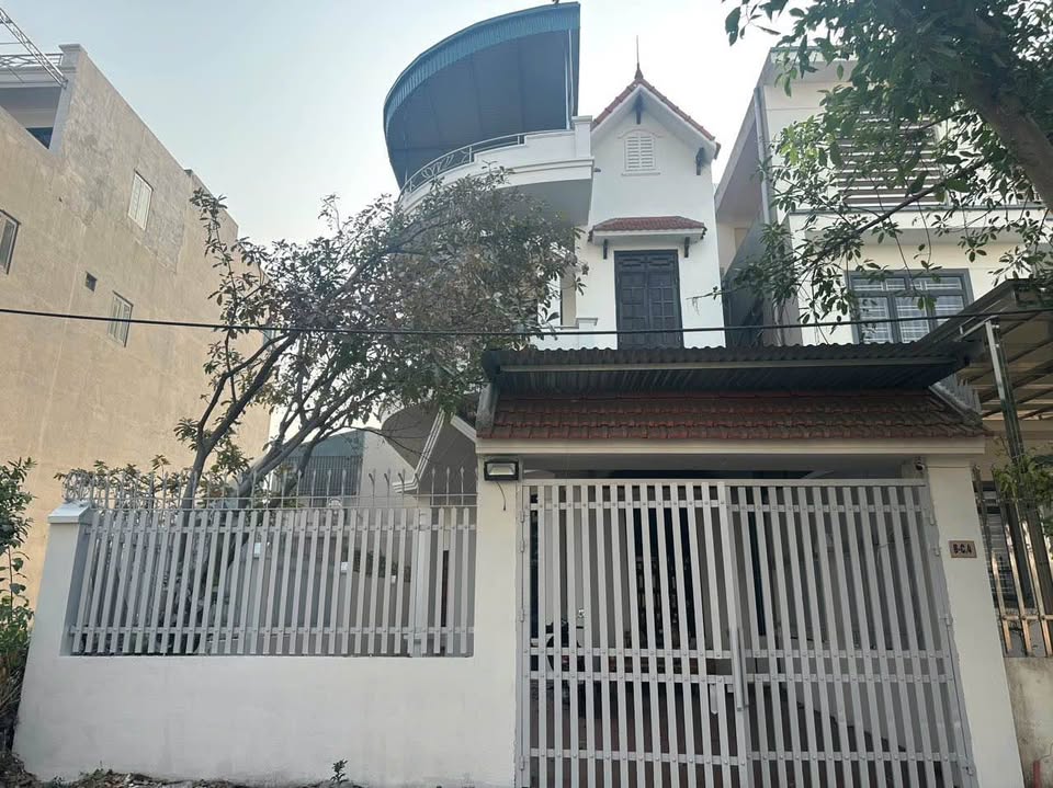 Bán đất tặng nhà 3 tầng khu đô Cao Xanh, Hà Khánh A, Hạ Long