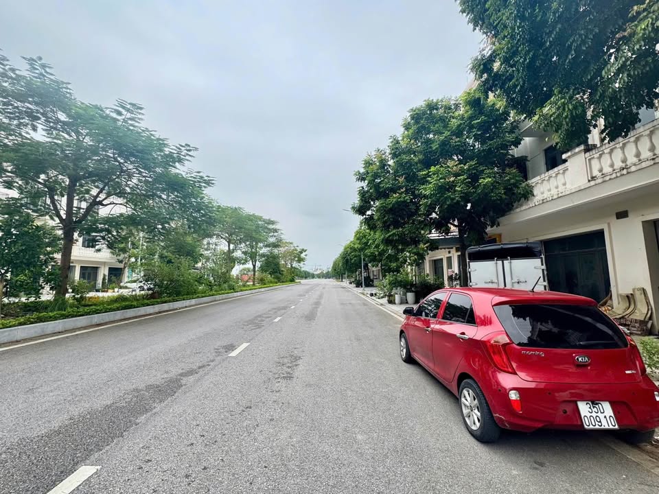 Nhà thô trục chính Tố Hữu 65m², mặt tiền 5m, hướng Tây - Cơ hội vàng an cư kinh doanh