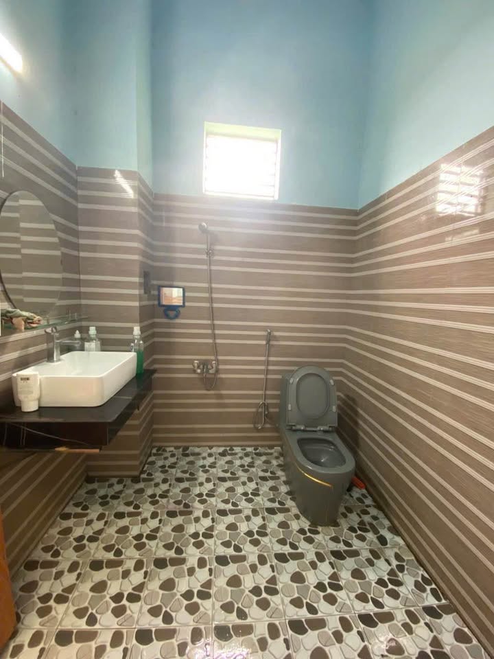 Nhà Thôn 4 tổ ấm an yên, giá hời đất nền, sẵn sàng đón chủ mới