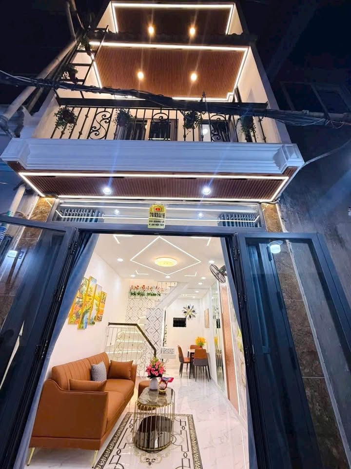 Nhà mini ấm cúng, gần trường Tân Sơn, chợ Phạm Văn Bạch