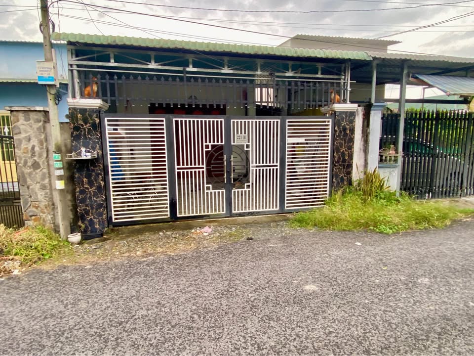 Ngôi nhà xưa tại Củ Chi, chốn bình yên giữa lòng dân cư