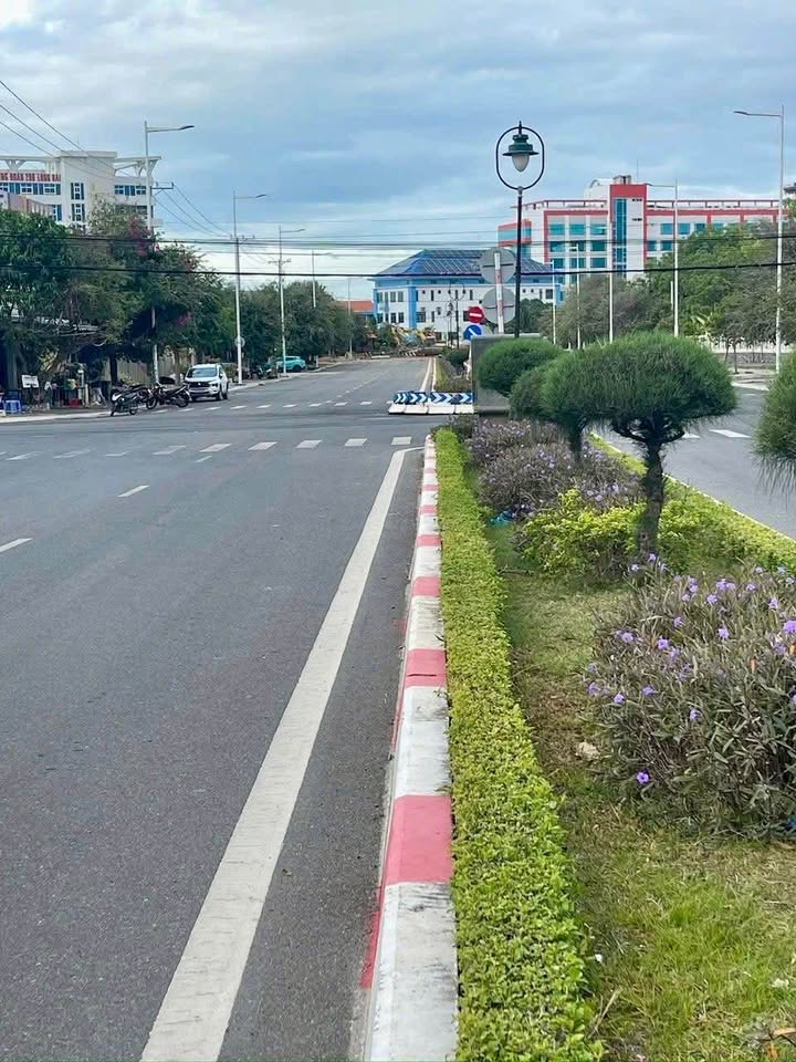 Chào mừng quý khách đến với "thiên đường" an cư và kinh doanh tại mặt tiền đường Nguyễn Chí Thanh