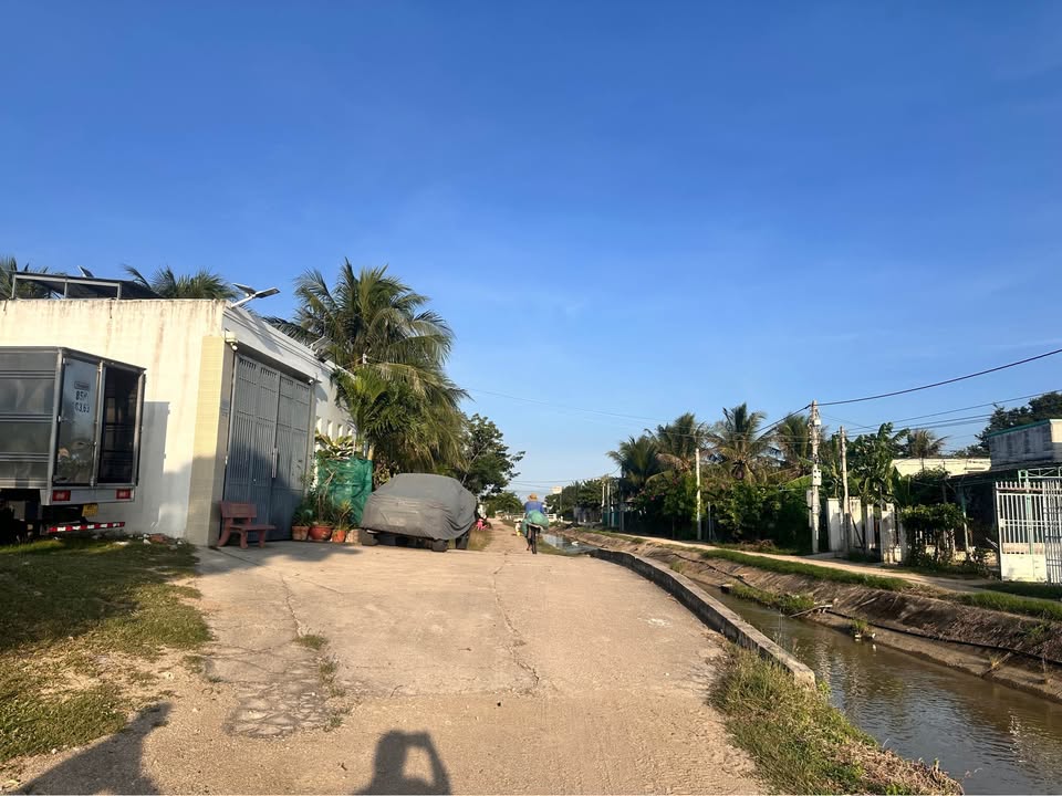 Lưu giữ những giá trị xưa cũ, nay chúng tôi trân trọng giới thiệu lô đất mặt tiền Mương Bình Quý