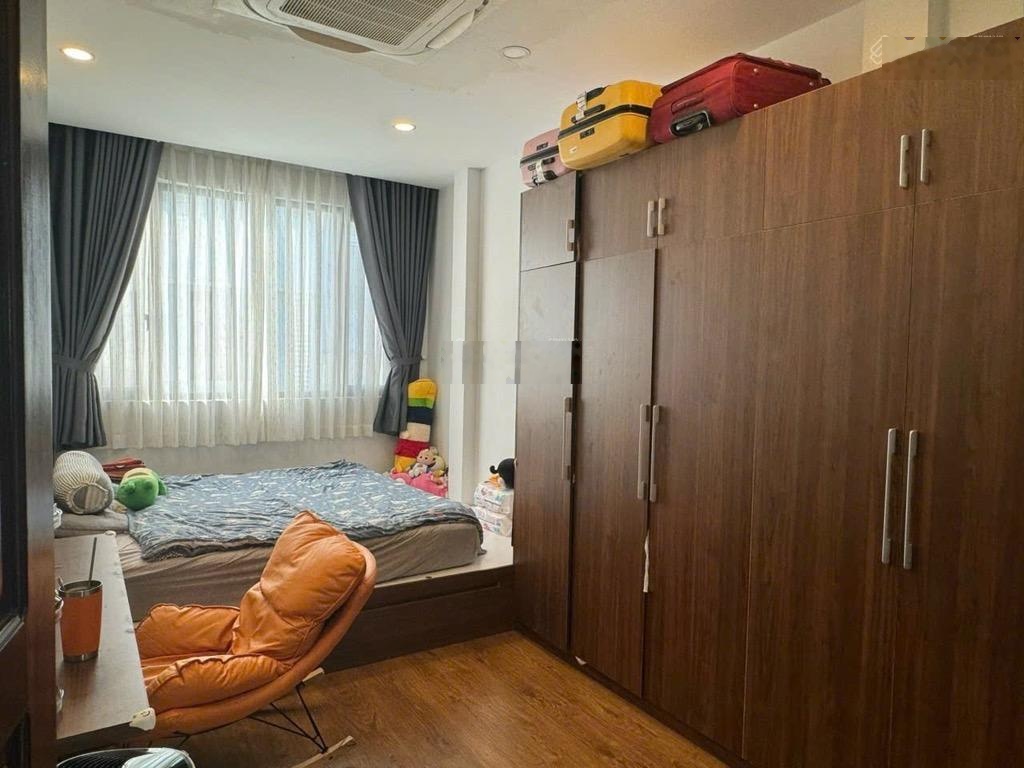 Nhà 191 cống quỳnh-5 tầng-32m2-p. nguyễn cư trinh-q 1- chỉ 10 tỷ