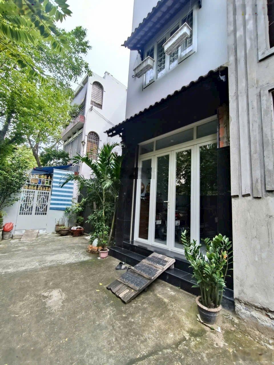 Bán nhà hẻm 53 Trần Khánh Dư Tân Định Quận 1, 40m2 3 tầng 4pn