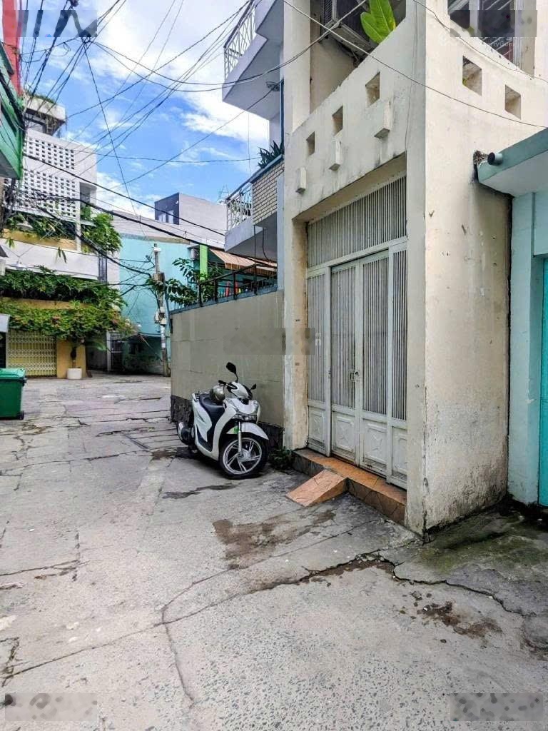 Bạch đằng - 36m2 - hẻm 1 sẹc - 5,2tỷ - hẻm trước nhà 4m - bình thạnh