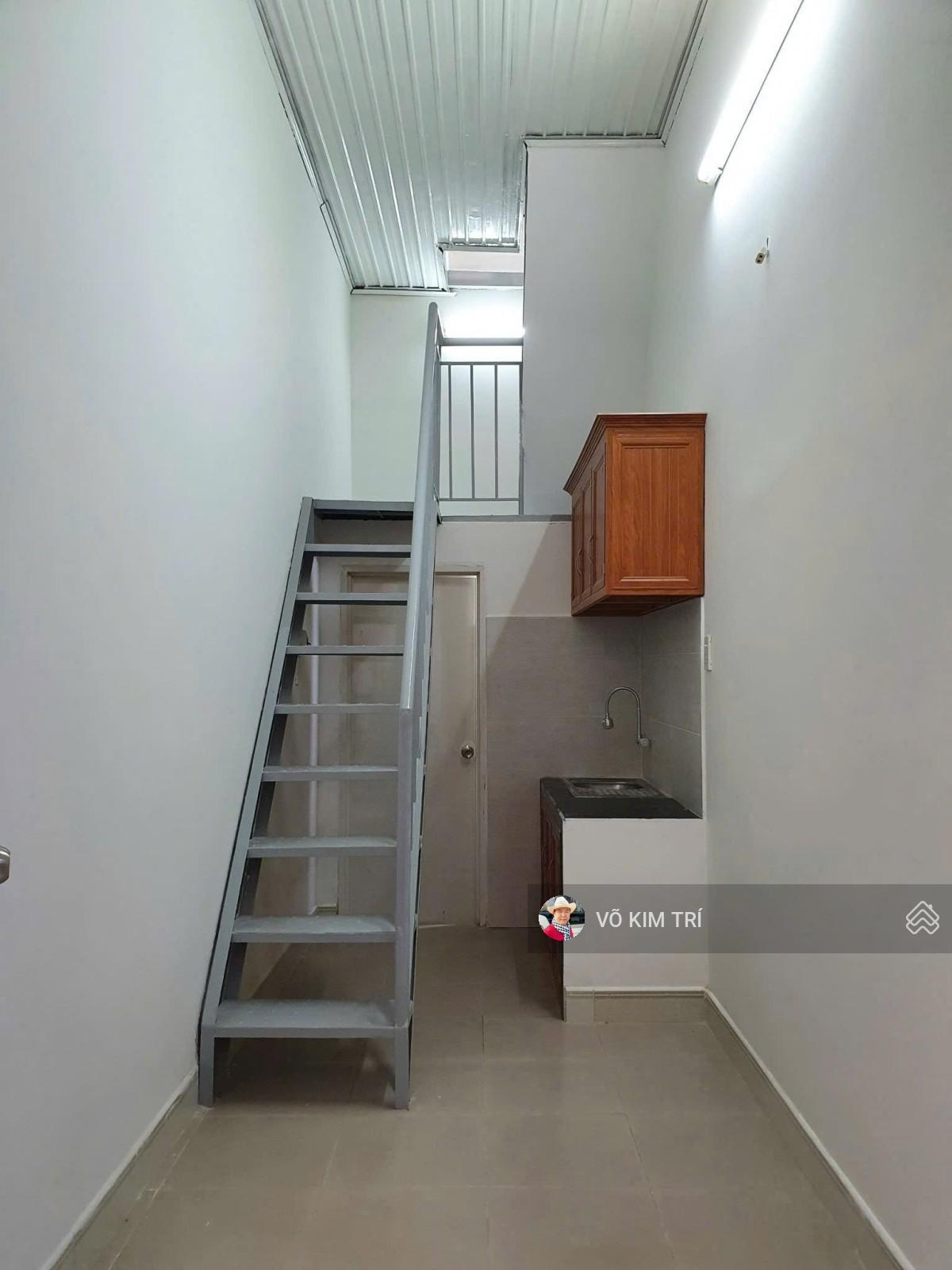 Quận bình thạnh ngay trung tâm shr 3 tầng 2pn giá 1,8tỷ