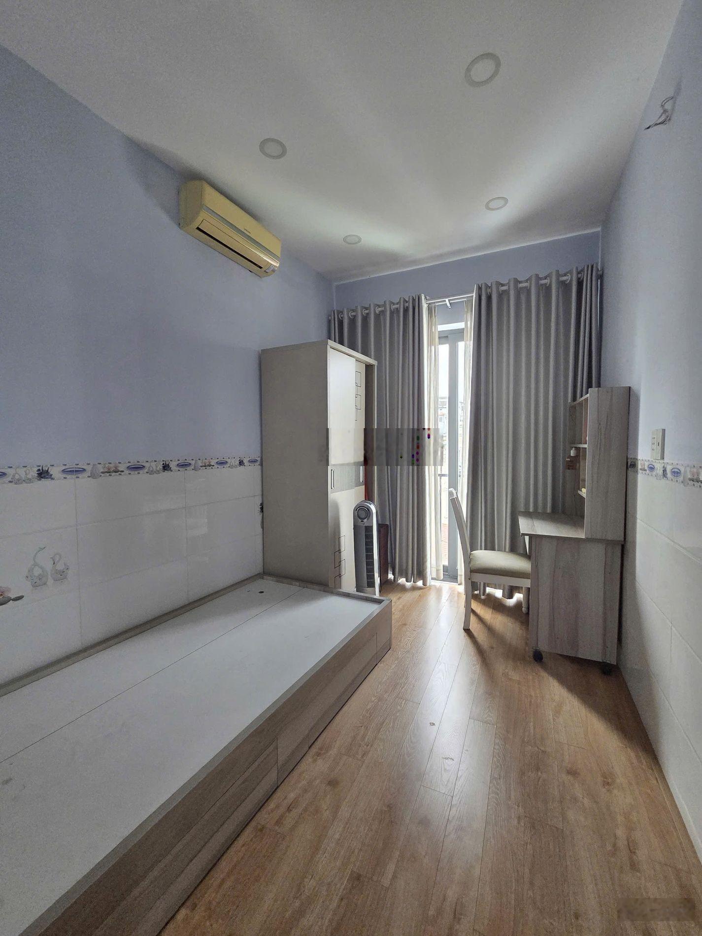 Nhà Đẹp 4 Tầng - 3 Phòng Ngủ - Full Nội Thất - Võ Duy Ninh