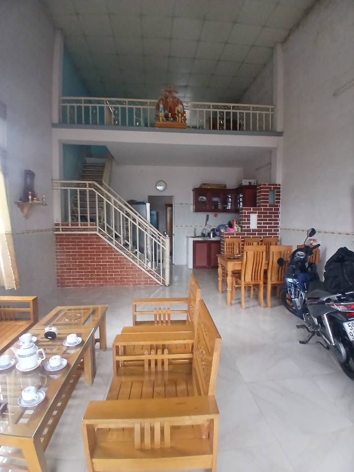 Nhà Trảng Dài xinh xắn, giá iu thương 980 cành