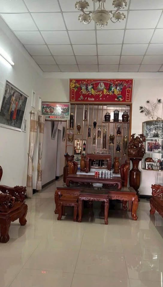 Bán nhà 7m x 33m đường Nguyễn Thị Định, Kon Tum - Gần Trung tâm giới thiệu việc làm