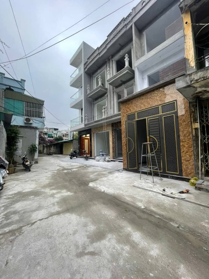 Nhà 3.5 tầng Quang Trung - Ngõ rộng 6m, ô tô đỗ cửa, giá "x" vừa xinh