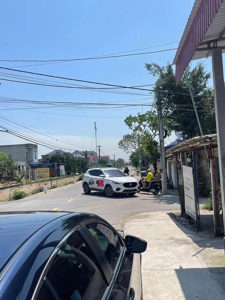 Mảnh đất vàng, mặt tiền rộng, kinh doanh đắc lộc