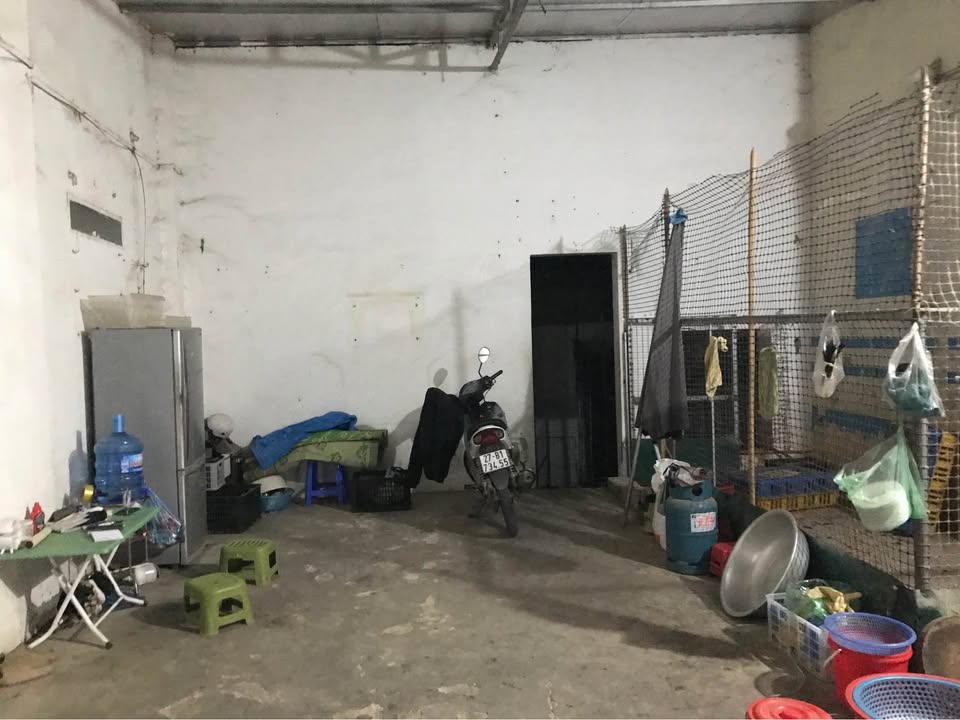 Nhà cấp 4 siêu xinh, tọa lạc tại vị trí đắc địa trung tâm Chợ C4, tổ 8 phường Nam Thanh, thành phố Điện Biên Phủ