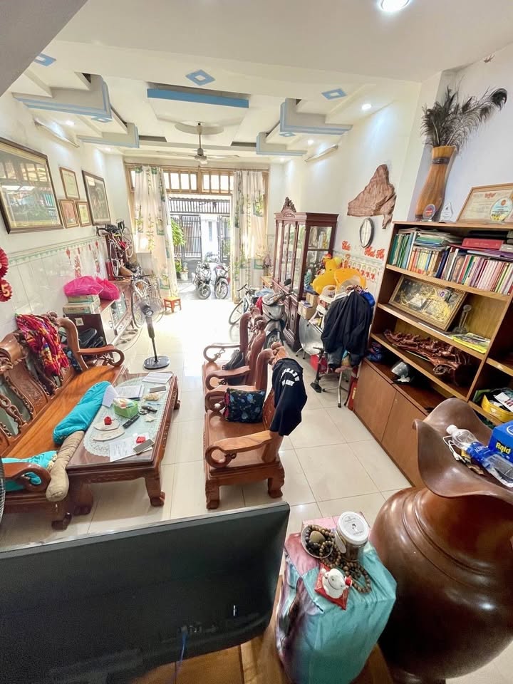 Nhà đẹp 5 tầng, 99m2 hẻm xe hơi thông, Đông Hưng Thuận, quận 12