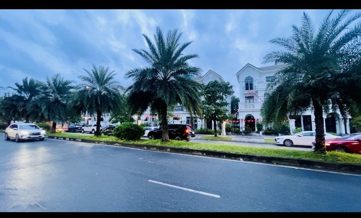 Bán gấp nhà 6 tầng mặt phố Kim Quan Thượng, kinh doanh đỉnh cao, ô tô tránh vỉa hè