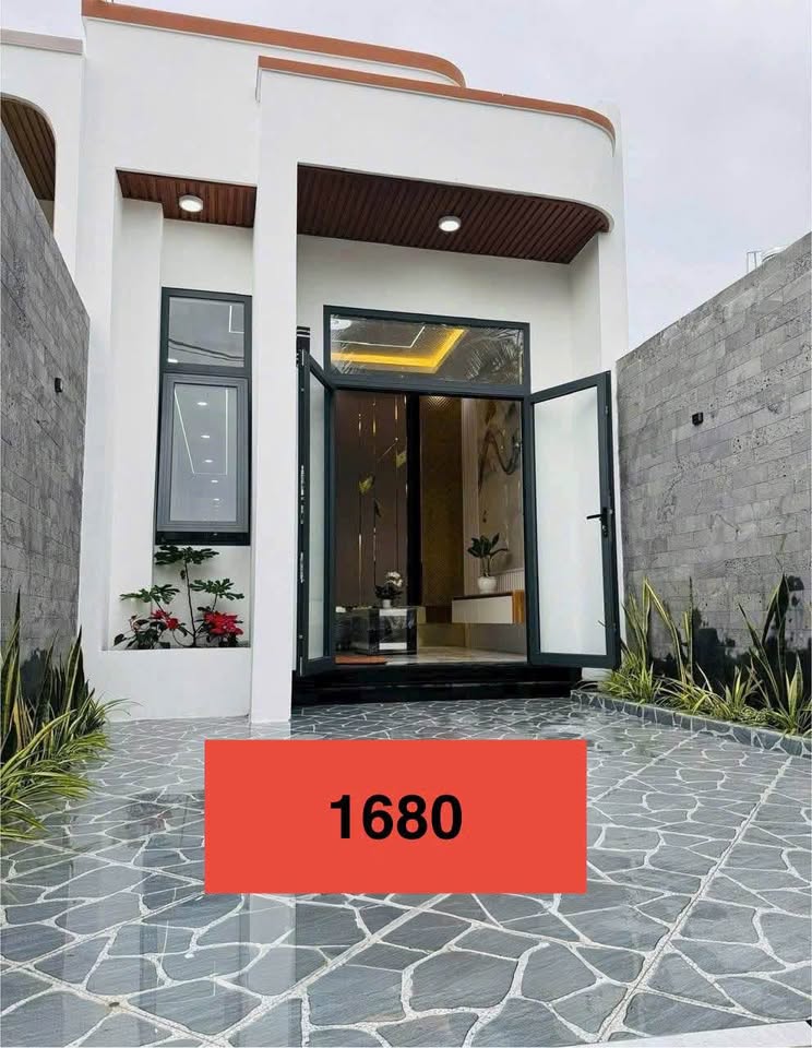 Nhà tiềm năng sát Quảng trường, Aeon - Tiền Giang