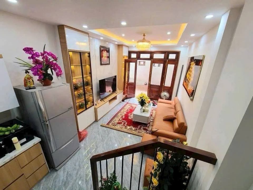 Nhà đẹp lung linh tại Đàm Quang Trung, Thông Cổ Linh, Bát Khối, ngay gần Cầu Vĩnh Tuy