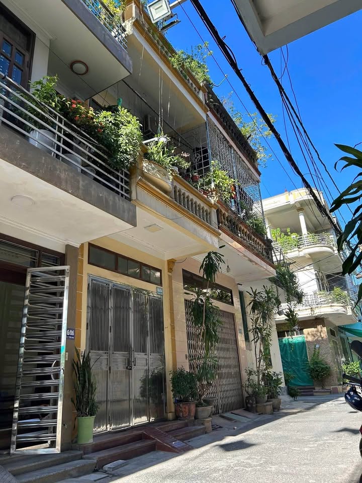 Siêu phẩm nhà 4.5 tầng tại phường Trần Lãm đã sẵn sàng "rước" chủ nhân mới