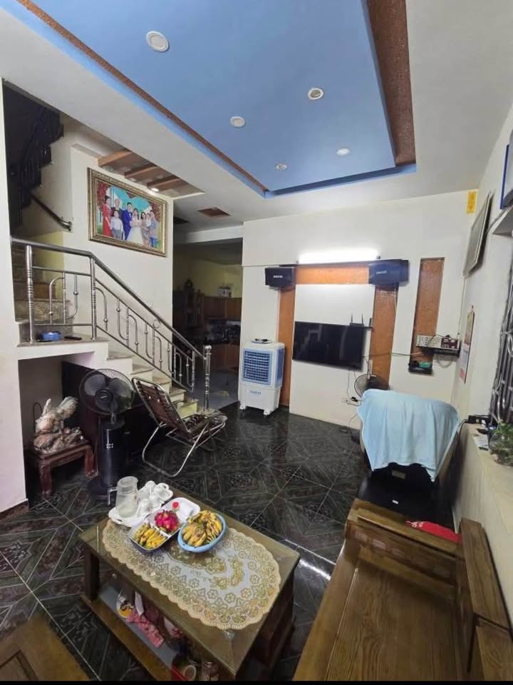 Chào mừng quý vị đến với "siêu phẩm" nhà 2 tầng, diện tích 83m2, tọa lạc tại số 10/13 Mạc Đĩnh Chi