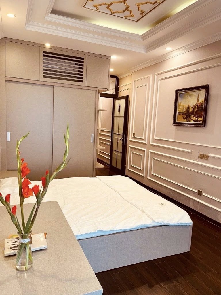 Sở hữu ngay căn nhà phố Nghi Tàm, Tây Hồ với thiết kế 5 tầng hiện đại, tích hợp thang máy tiện nghi