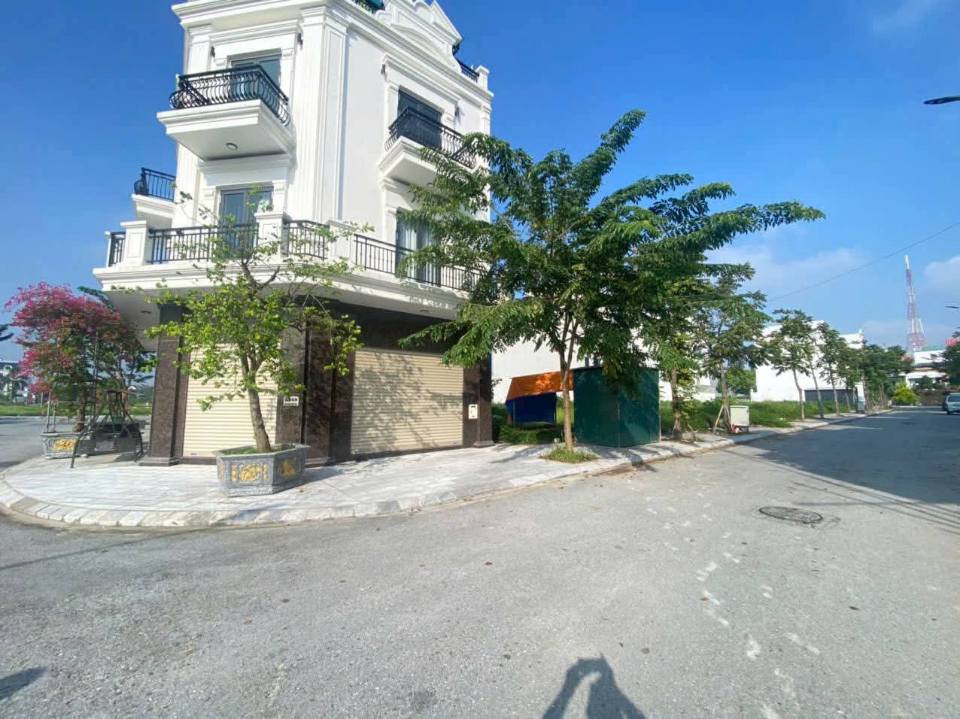 Liền kề Bắc Đầm Vạc góc Đông Bắc, sổ hồng trao tay, giá hời