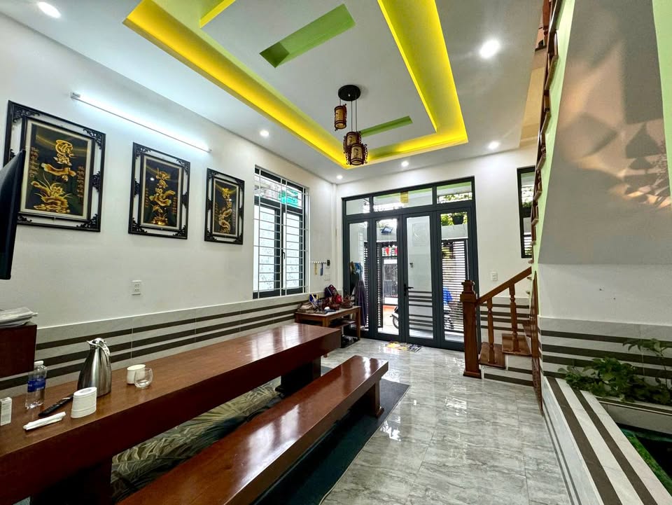 Nhà 2 tầng full nội thất xịn sò, 2 mặt tiền kiệt Trần Phú, chỉ 2 tỷ 490 triệu